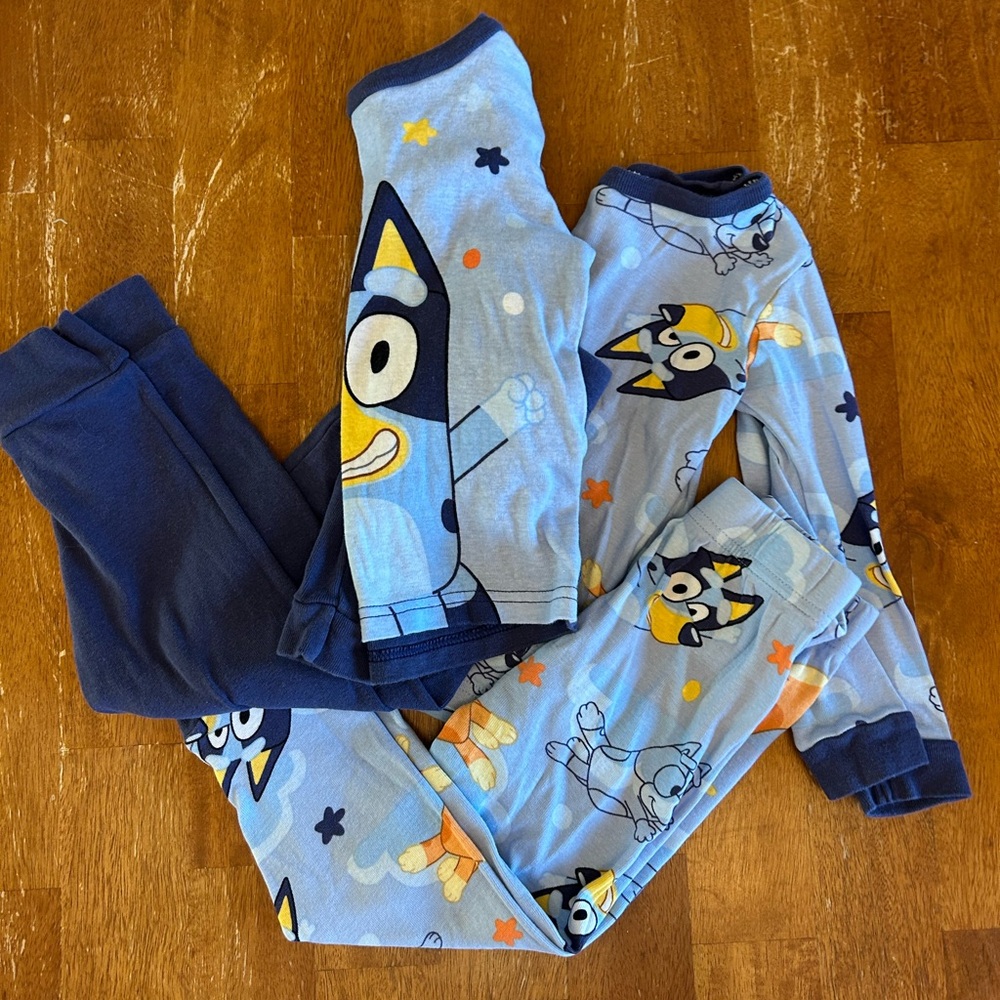 Two pair Bluey Themed Pajama Sets size 4T